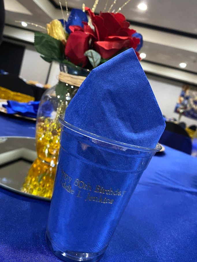 pexels-wildlittlethingsphoto-696218